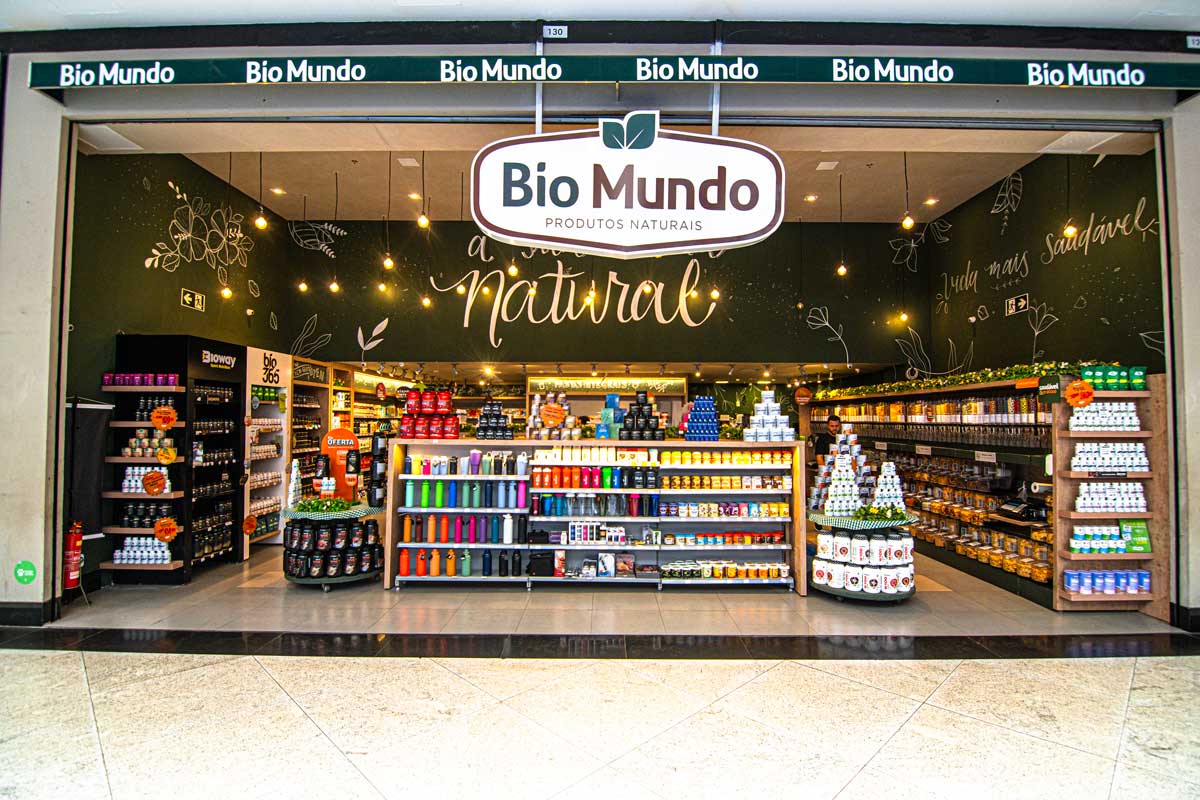 Fachada ou interior de loja Bio Mundo no material de franquias